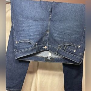 TORRID size 18T skinny jeans. New without tags.